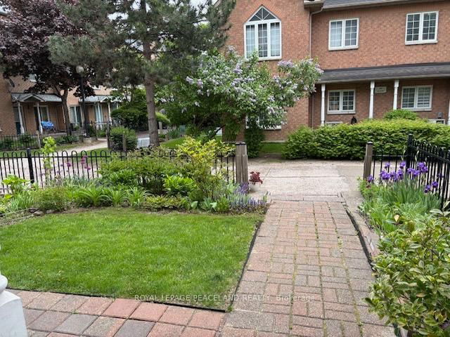 2 - 23 St. Moritz Way