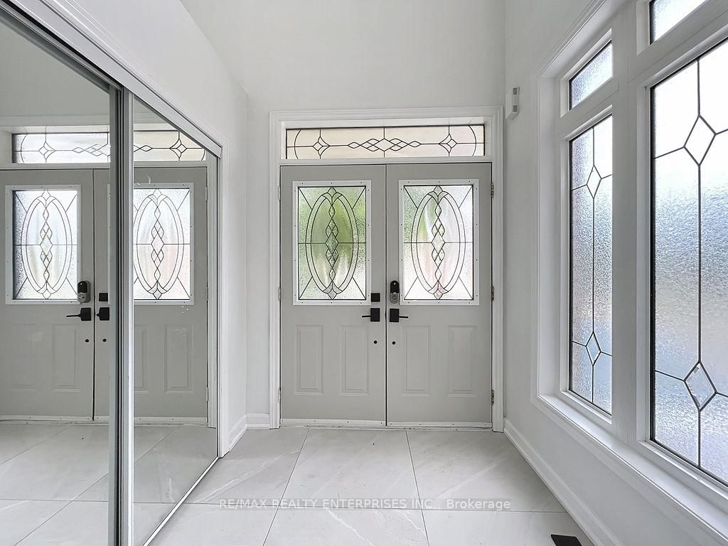 Detached House for sale at 8 Wood Dale Road, Vaughan, Patterson, L4K 5S8 - MLS: N12177910