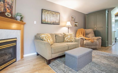 199 Park Dr, Whitchurch-Stouffville - Stouffville image-0-3