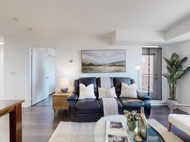 802 - 73 King William Crescent