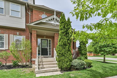 106 Bayberry St, Whitchurch-Stouffville - Stouffville image-0-3