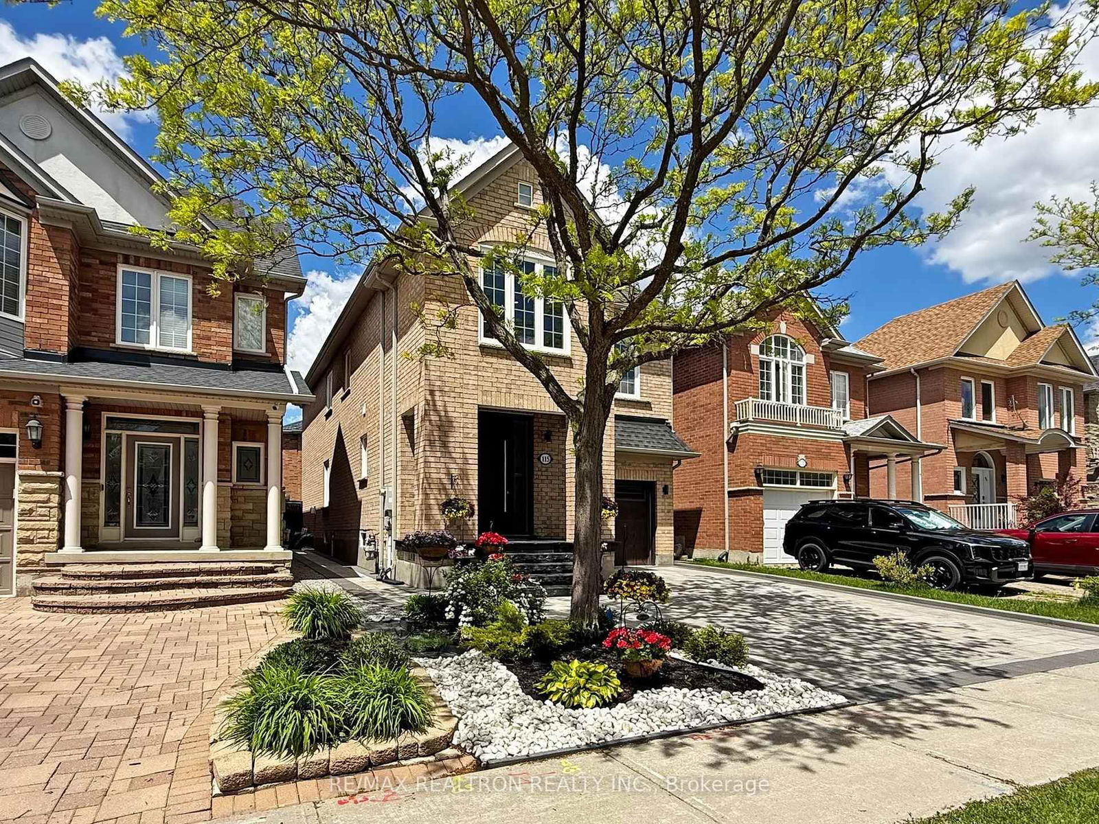 Detached House for sale at 115 Bentoak Crescent, Vaughan, Patterson, L4J 8S8 - MLS: N12178392