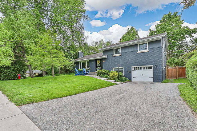 137 Beechwood Crescent