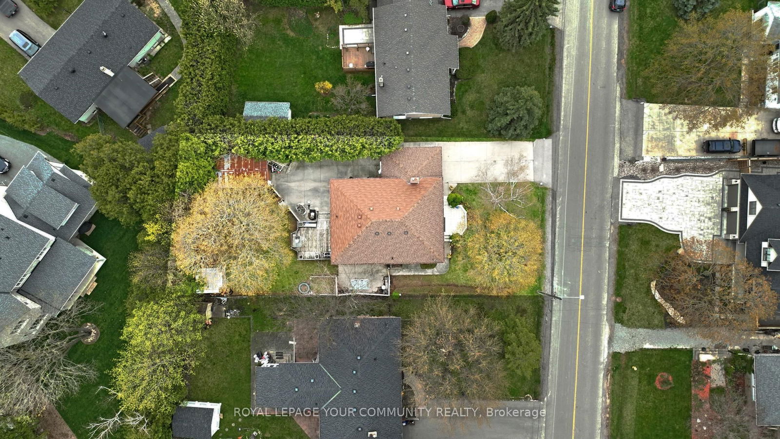 Detached House for sale at 42 Rougecrest Drive, Markham, Markham Village, L3P 3B6 - MLS: N12178628