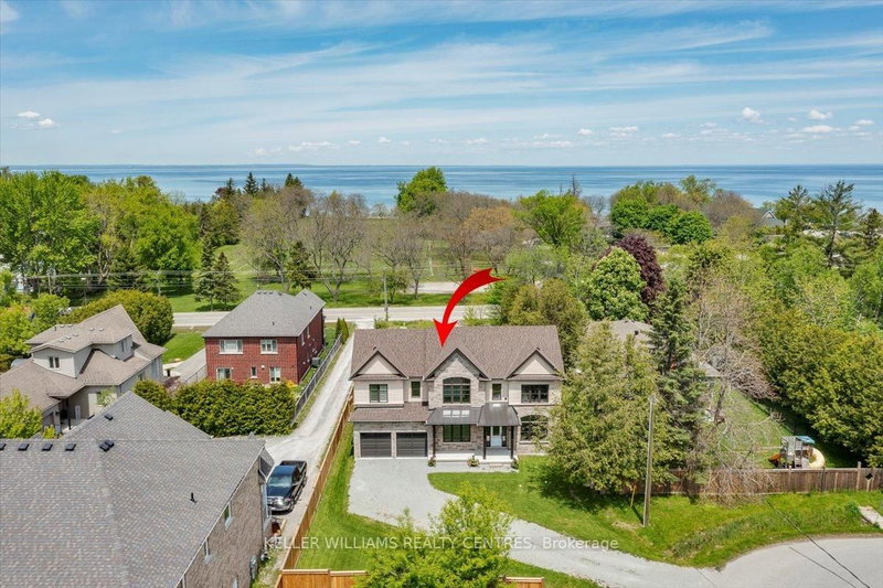 28 St. George St, Georgina, L0E 1L0 | Image 3