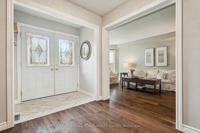 41 Goldsmith Cres, Newmarket - Armitage image-0-2