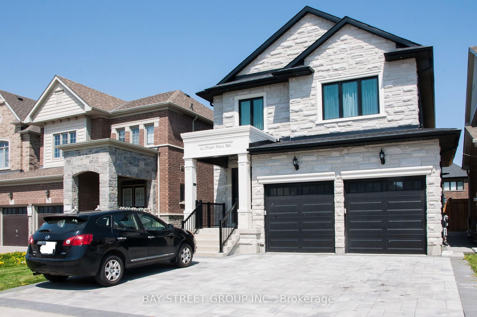 Detached House for lease at 22 Deer Pass Road, East Gwillimbury, Sharon, L9N 0S5 - MLS: N12178841