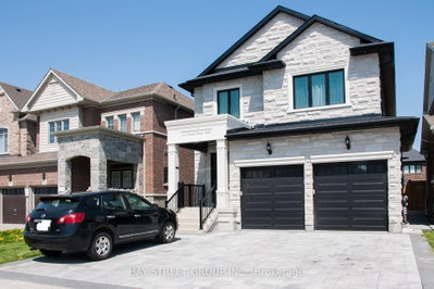 Detached House leased at 22 Deer Pass Road, East Gwillimbury, Ontario, L9N 0S5 - Sharon - MLS: N12178841