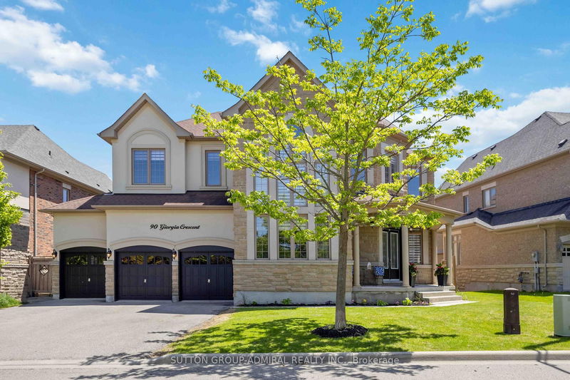 90 Giorgia Cres, Vaughan - Rural Vaughan image-0-0