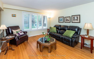 231 Stouffer St, Whitchurch-Stouffville - Stouffville image-0-4