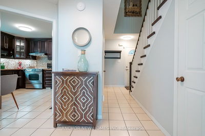 125 Laguna Cres, Markham - Middlefield image-0-4