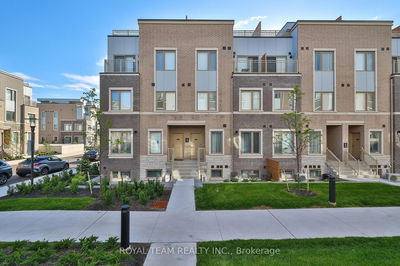 Unit 224 — 131 Honeycrisp Cres, Vaughan - Vaughan Corporate Centre image-0-1