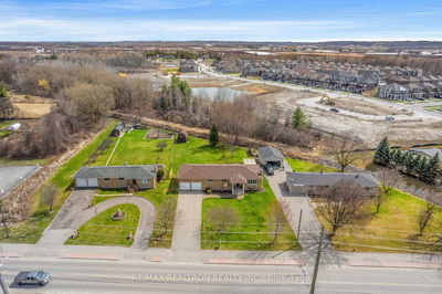 593 Simcoe Rd, Bradford West Gwillimbury - Bradford image-0-3
