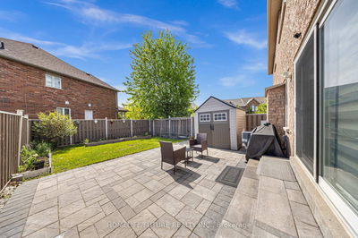 45 Harry Blaylock Dr, Markham - Greensborough image-0-4