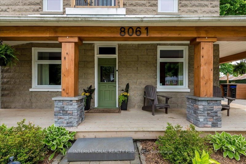 8061 Main St, Adjala-Tosorontio, L0M 1J0 | Image 2