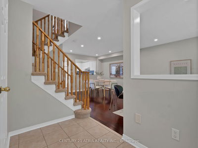 143 Baywell Cres, Aurora - Bayview Wellington image-0-4