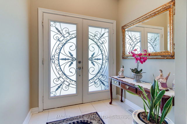 68 Four Seasons Crescent