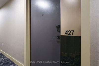 Unit 427B — 11750 Ninth Line, Whitchurch-Stouffville - Stouffville image-0-3