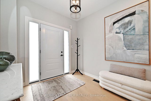 109 Woodbury Crescent