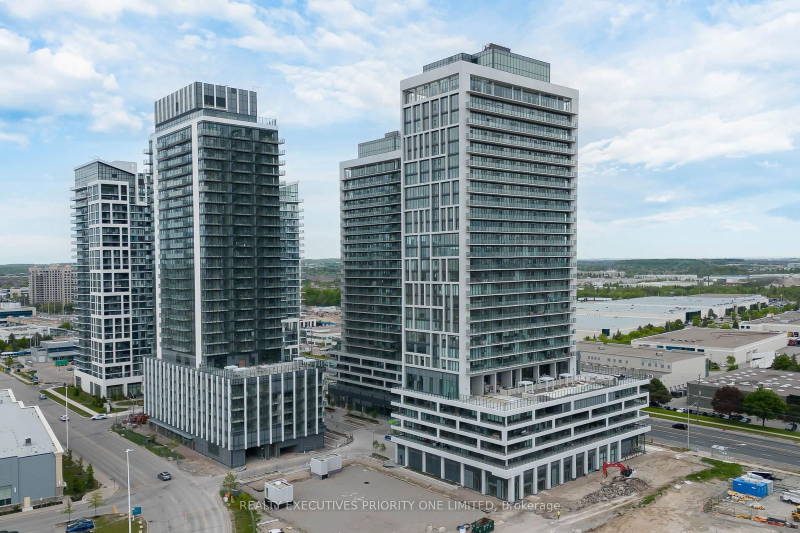 Condo for lease at 2020-8960 Jane Street, Vaughan, Vellore Village, L4K 0A4 - MLS: N12181391