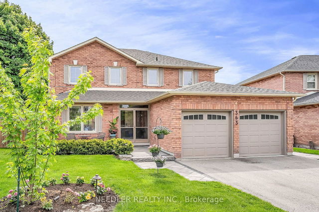 363 Waratah Avenue