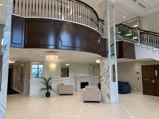 605 - 38 Cedarland Drive