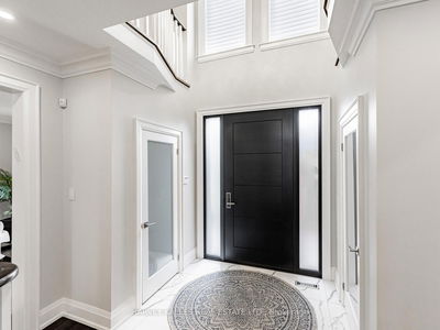 29 Falkland Pl, Richmond Hill - Mill Pond image-0-3