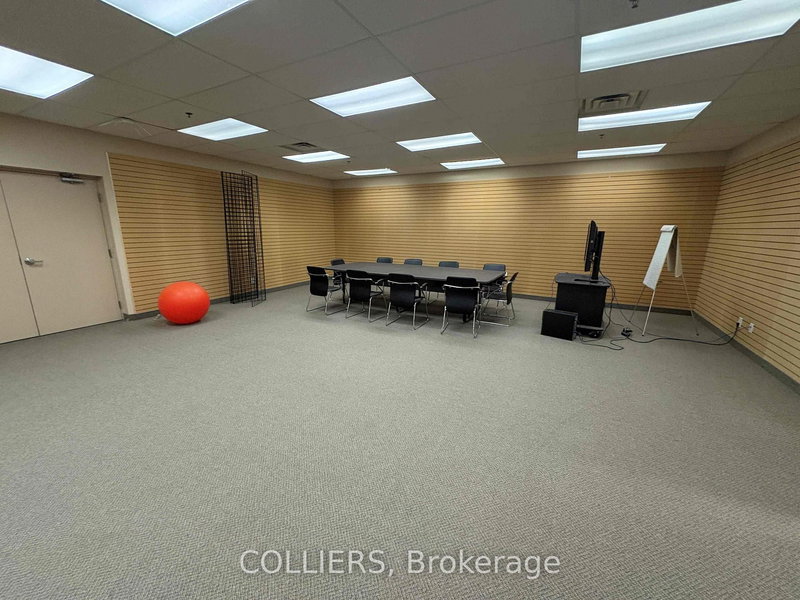 Unit 1-2nd Floor - 159 Don Hillock Dr, Aurora, L4G 0K2 | Image 3