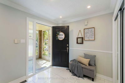 66 Delmark Blvd, Markham - Sherwood-Amberglen image-0-3