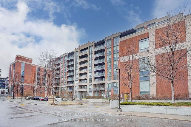 Ph18 - 28 Uptown Drive