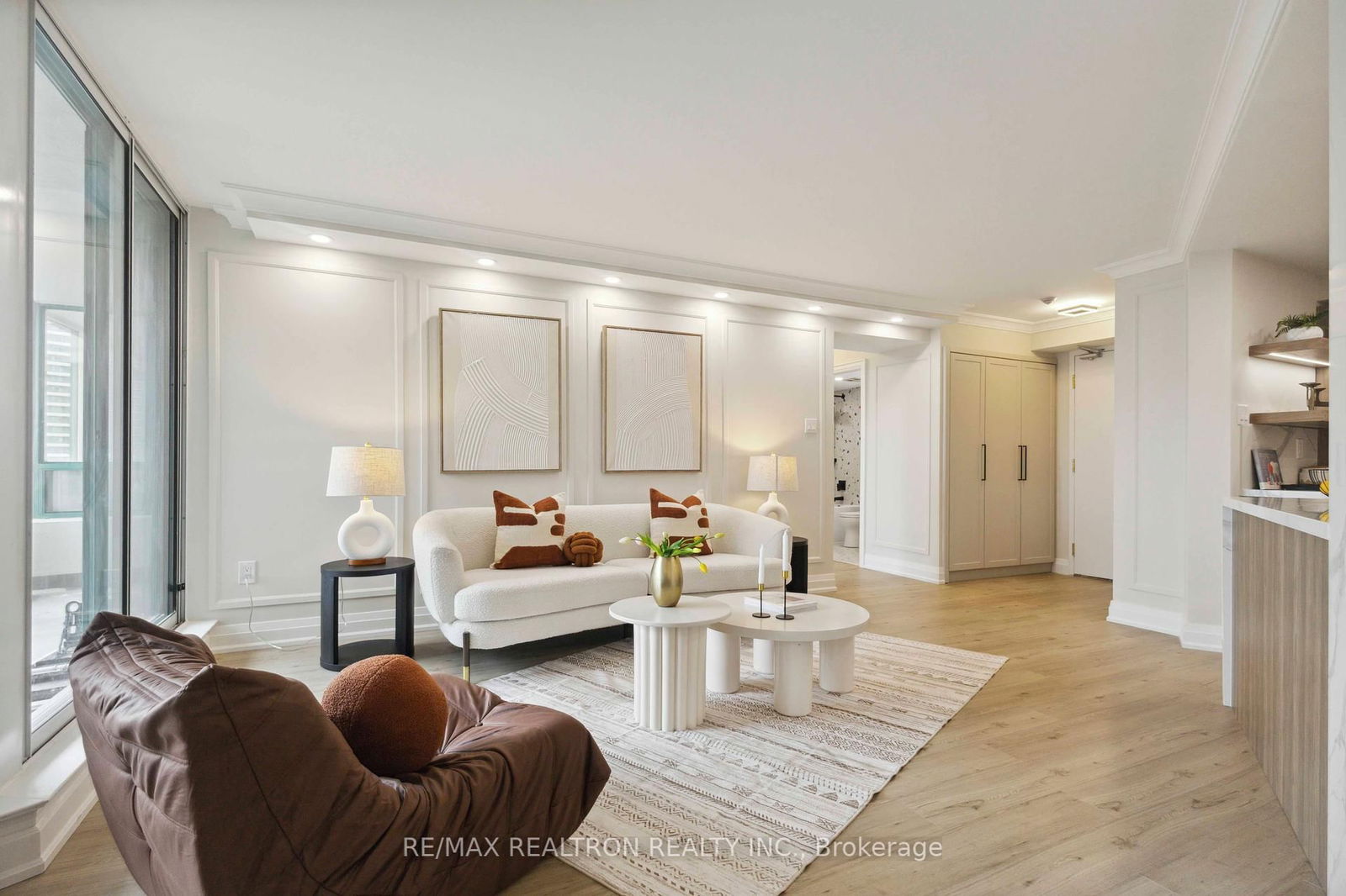 Condo for sale at 1604-7250 Yonge Street, Vaughan, Crestwood-Springfarm-Yorkhill, L4J 7X1 - MLS: N12184590