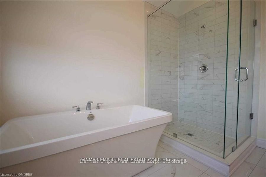 61 HIAWATHA Court - Photo 10