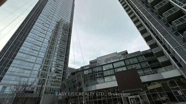 2106 - 2916 Highway 7 N/A
