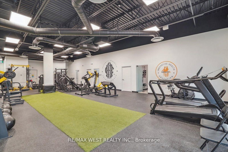 541 Cityview Blvd, Vaughan, L4H 0Z4 | Image 2