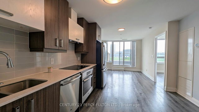 917 - 18 Uptown Drive