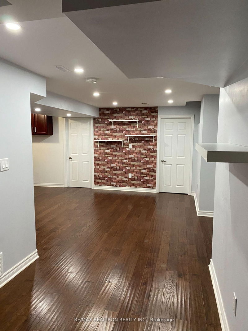 Room2