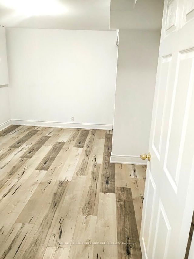 LOWER - 45 Southgate Crescent