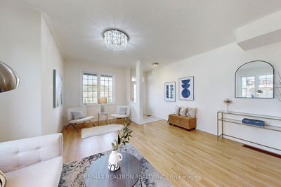 189 Rustle Woods Ave, Markham - Cornell image-0-3