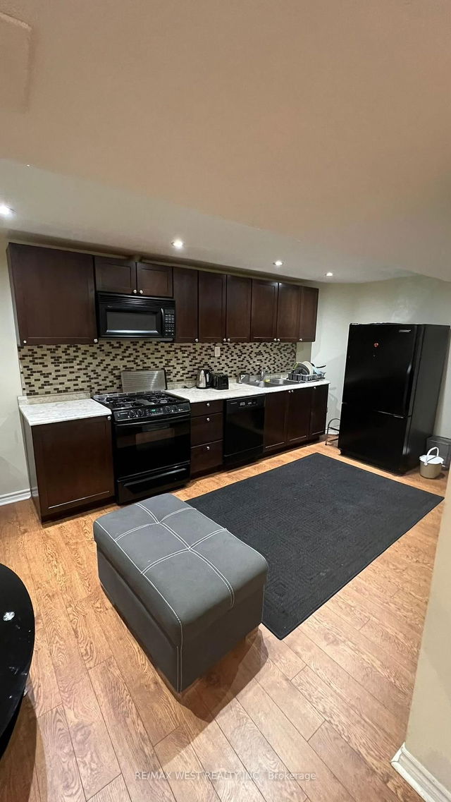 41 Cedar Springs Drive
