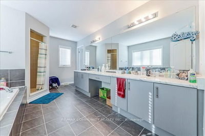 22 Sunderland Meadows Dr, Brock - Sunderland image-0-4
