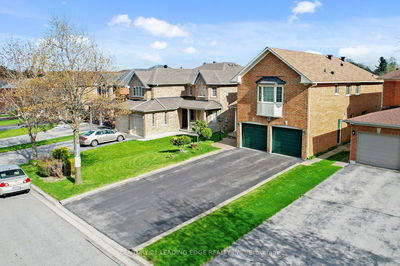 77 Song Bird Dr, Markham - Rouge Fairways image-0-2