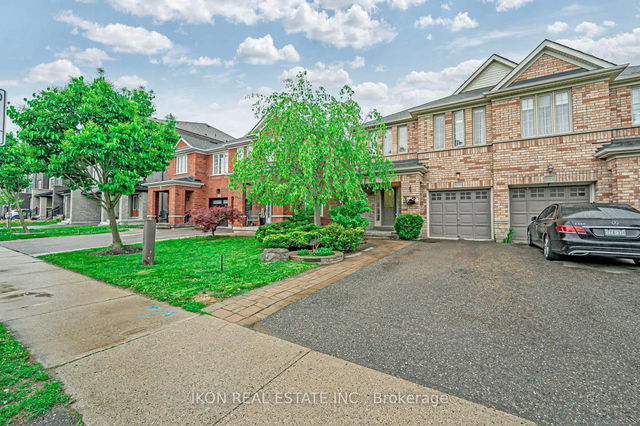 906 Isaac Phillips Way
