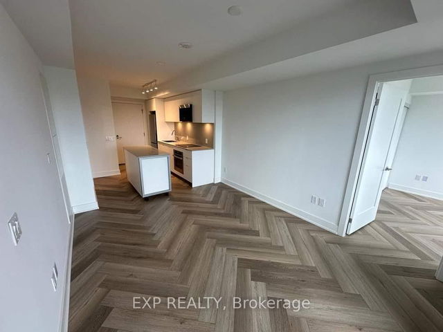 1609 - 8 Cedarland Drive