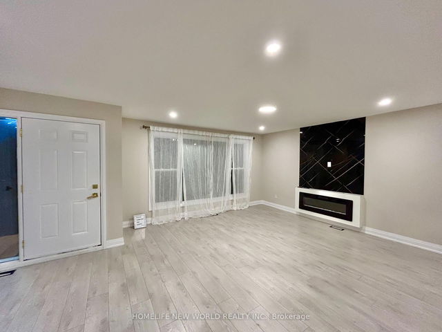 261 Silverbirch Drive
