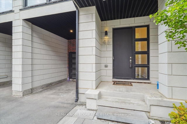 43 Globemaster Lane