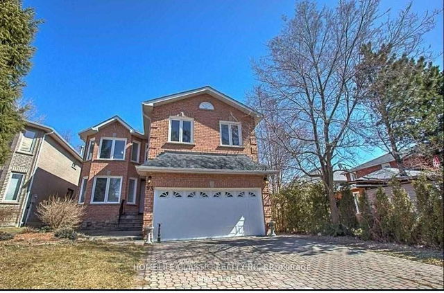 93 Kersey Crescent