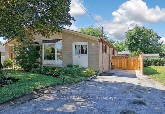 Main - 349 Browndale Crescent