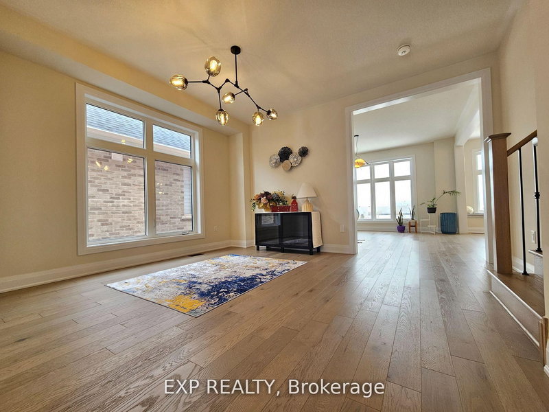 33 John Dallimore Dr, Georgina, L4P 0S6 | Image 3