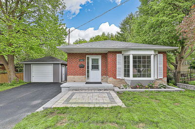 893 Srigley St, Newmarket - Gorham-College Manor