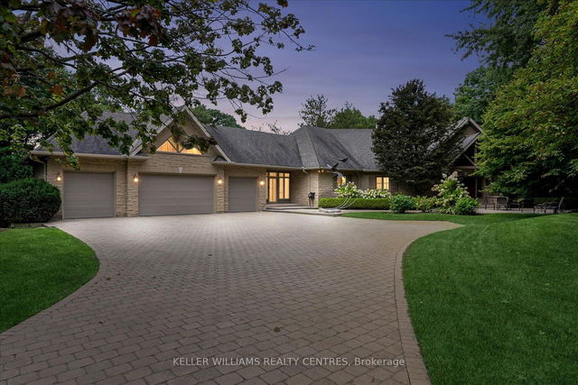 6 Country Heights Drive